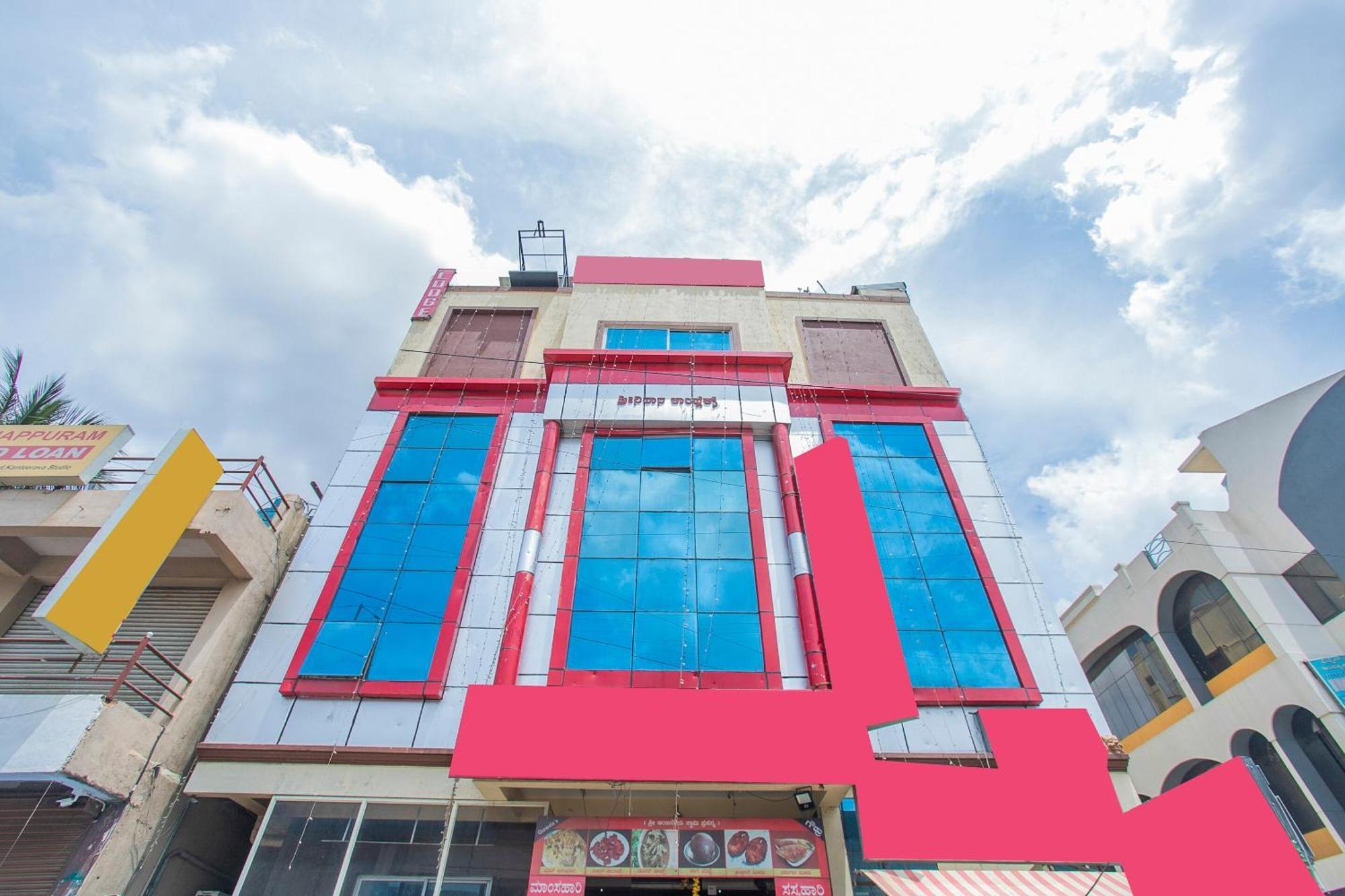 Hotel OYO 18626 Royal Residency Jālahalli Exterior foto